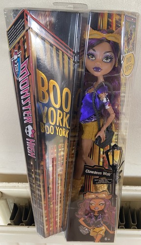 Monster high clawdeen wolf - •,