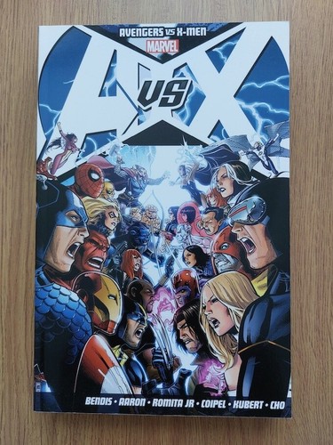 Avengers men graphic - vs,