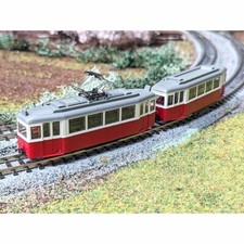 Motorised N Gauge 2 Car Duewag Style Tram in Red and White for Model Railway