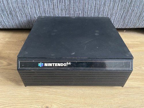 Nintendo storage case box - 64,