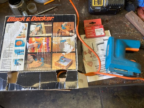 Vintage black decker dn418 d - black,