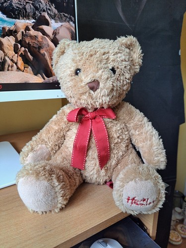 Hamley seated brown - seated, plush