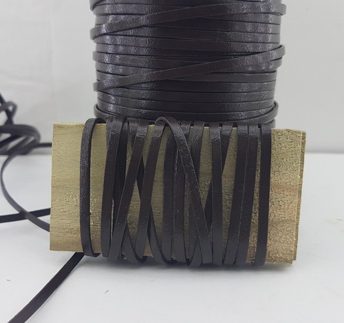 Brown flat leather strip - flat,