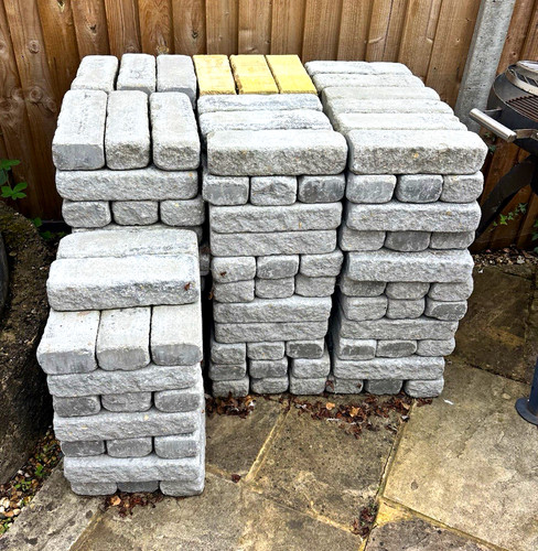 Marshallite blocks 188 - marshallite,