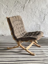 Mid-Century Siesta Lounge