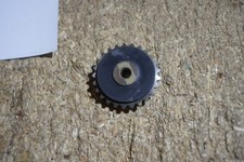 HONDA  S65 SS50 C65 CAM CHAIN SPROCKET  14670-035-010  NOS