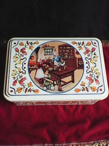 Vintage massilly biscuit - massilly,