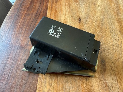 E30 genuine bmw central - genuine,
