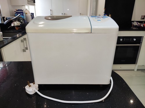 Morphy richards breadmaker - morphy,