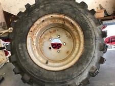 5 stud wheel / tyre.....25 x 10-12 6 PLY X JCB Groundhog 4x4......£70+VAT