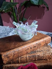 Striking Isle of Wight Glass