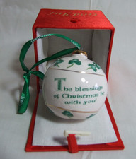CHRISTMAS BAUBLE ORNAMENT CREAM CERAMIC IRISH SHAMROCK BLESSINGS