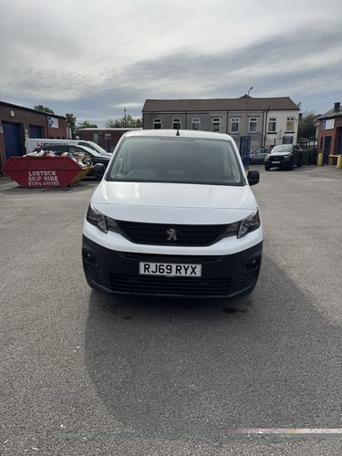 Peugeot partner 2019 low - partner,