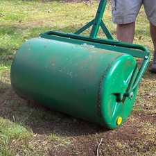 LANDZIE 24 Inch Poly Lawn