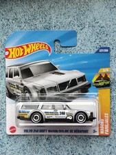 Hot Wheels H5M 227 VOLVO 240