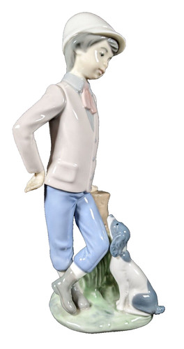 Nao lladro figure - by,