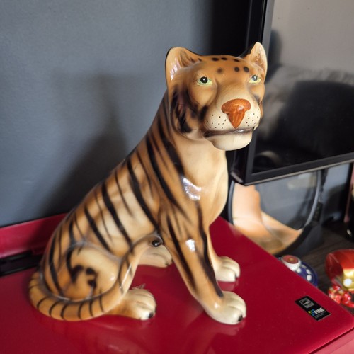 Vintage ceramic sitting - vintage,