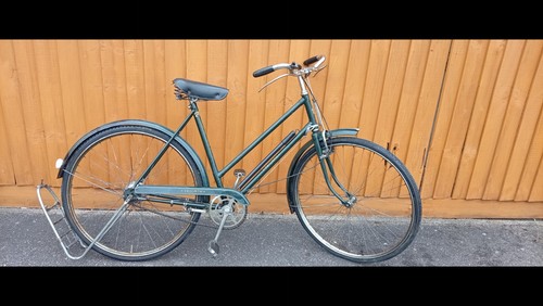 Vintage triumph speed - triumph,