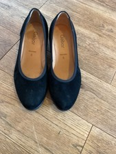 Gabor Womans Size 5 Black