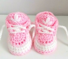 Baby crochet shoes trainers