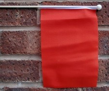 Plain red hand waving - plain,