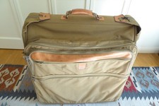 Vintage HARTMANN two-suiter