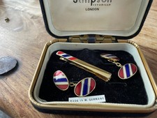 Simpson Of Piccadilly Vintage