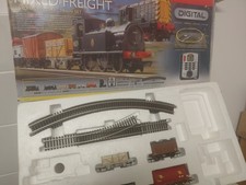 HORNBY MIXED FREIGHT TRAIN SET