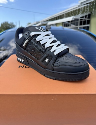 Louis vuitton black - louis,