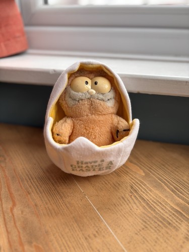Vintage garfield easter egg - easter,