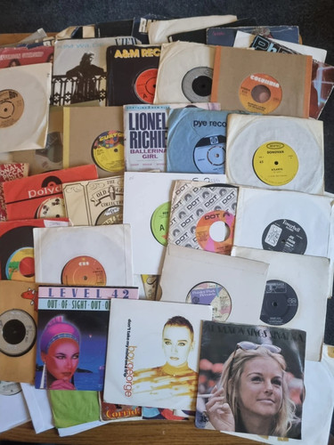 Huge joblot approx 200 - joblot,