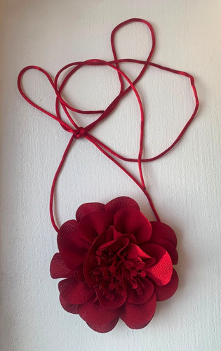Womens flower chocker - chocker, necklace