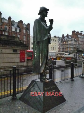 Photo sherlock holmes statue - ,