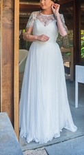 suzanne neville wedding dress
