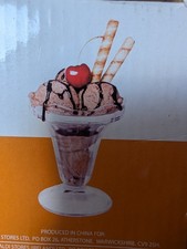 4 Pieces Ice Cream Sundae