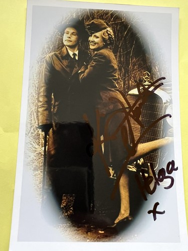 Kim hartman autograph - autograph,