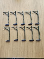 Triang Hornby 10 x Catenary masts with insulated clips look