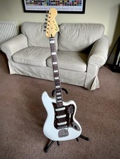 Squier Vintage Modified Bass VI in Olympic White with Hard Case