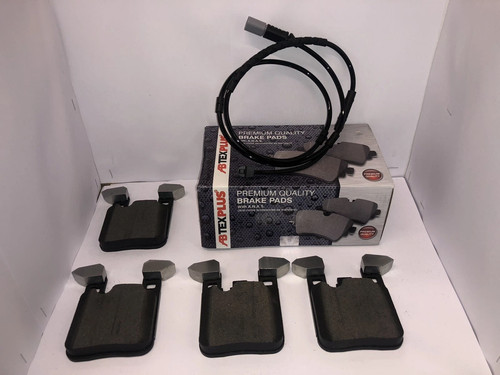 Rear brake pads - rear, sensor