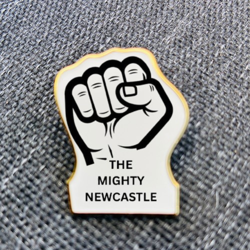 Newcastle metal pin badge - metal,