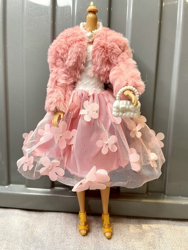 Barbie doll 5pcs - barbie,