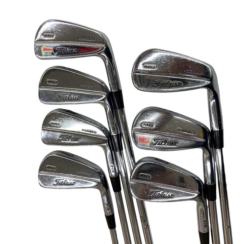 Titleist right handed iron set - handed,