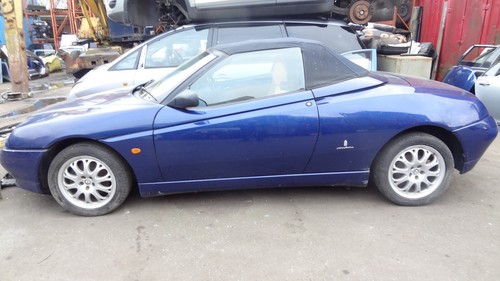 Alfa romeo 916 gtv spider - romeo, door