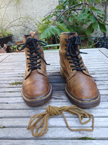 Vintage martens 1460 made - martens,