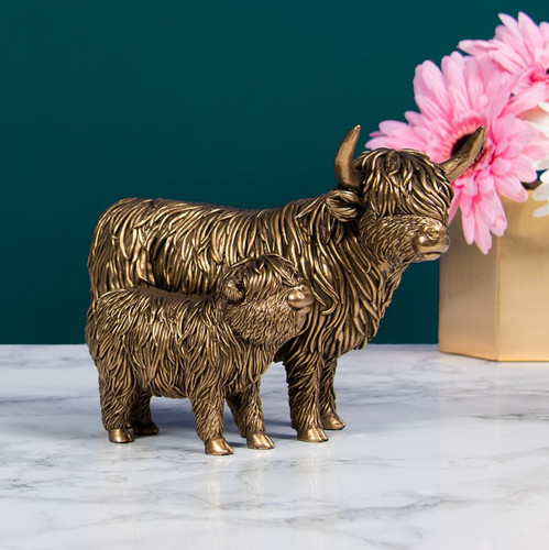 Highland cow calf bronzed - highland,