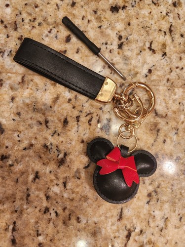 Disney keychain minnie mouse - disney,
