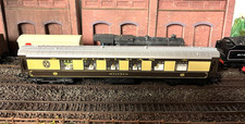 Hornby OO Gauge Pullman First
