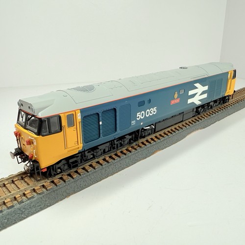 Hornby r2349 class 50 - r2349, br