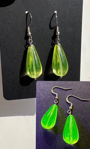 Uranium vaseline glass - uranium,