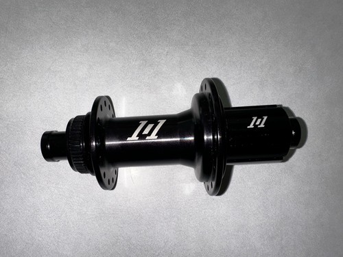 Industry nine rear hub - nine,
